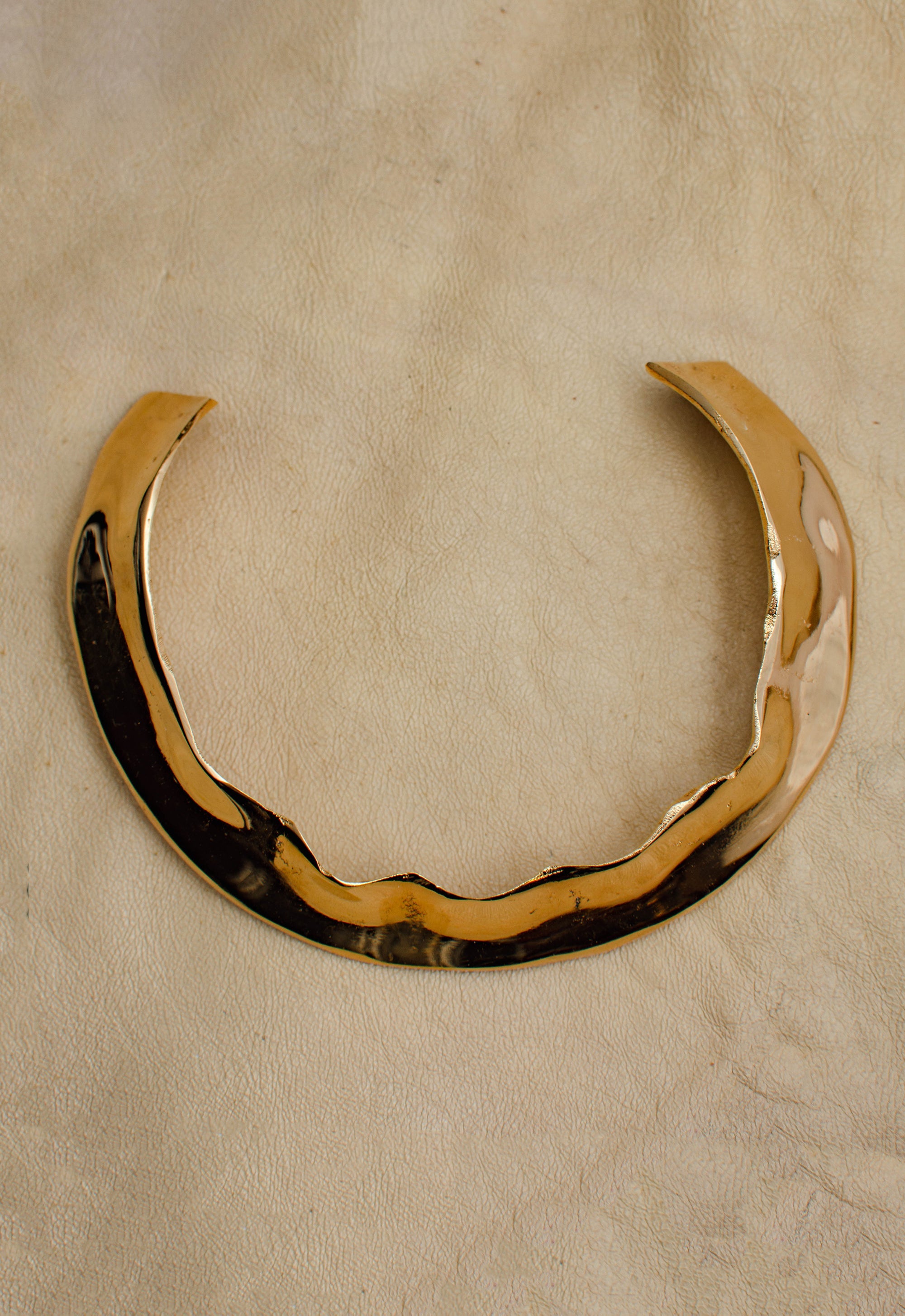 CHOKER DE BRONCE MEDIANO